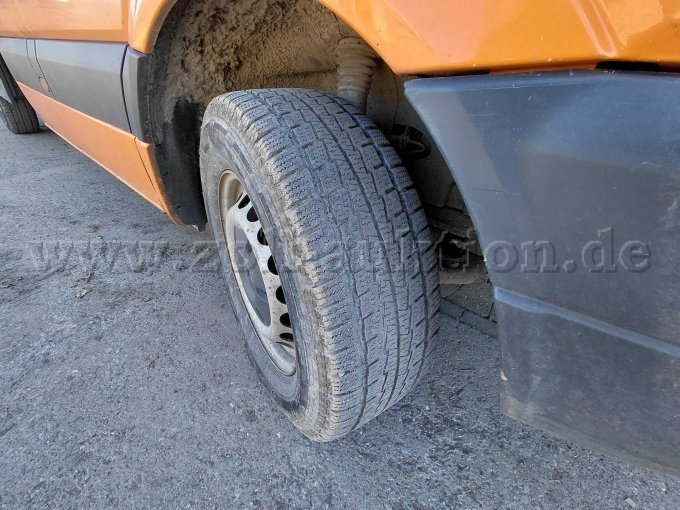 Bereifung vorn rechts