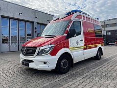 Seitlich Vorne