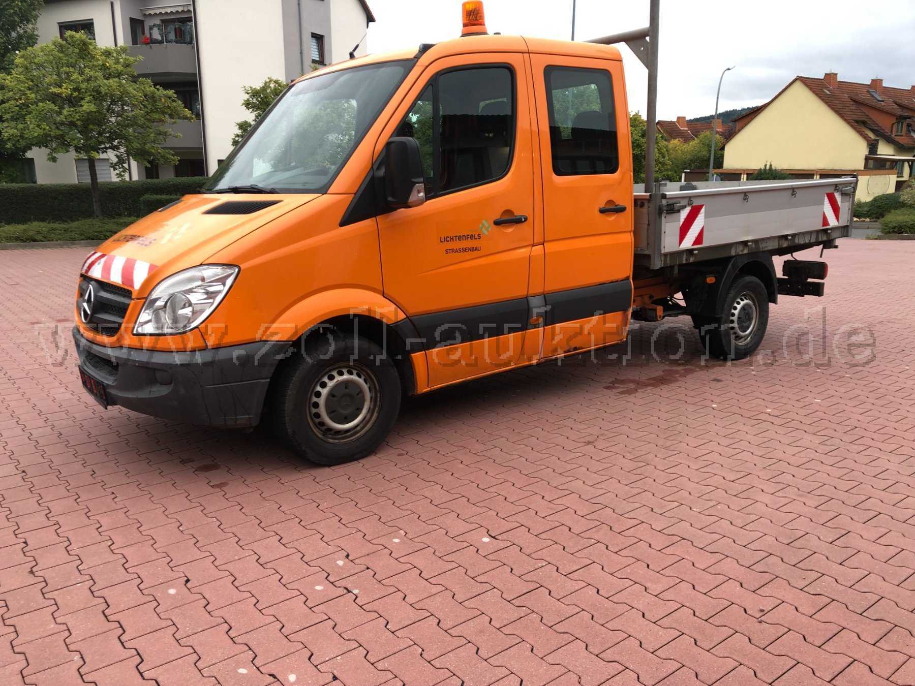 Fahrzeug von vorne links