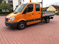 Fahrzeug von vorne links