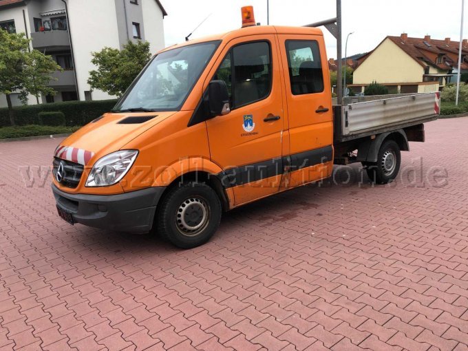 Fahrzeug von vorne links