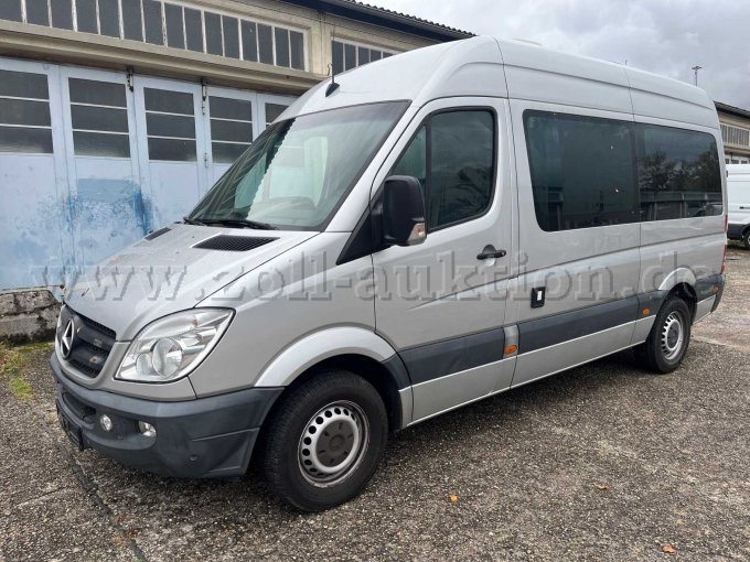 Fahrzeug vorne links