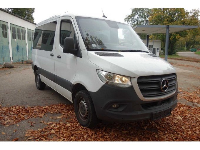 1 Mercedes Benz, Sprinter 316 CDI, Fahrzeug bedingt fahrbereit (Unfallschaden) – foto 7 – kavel bij Zoll-Auktion, Göppingen