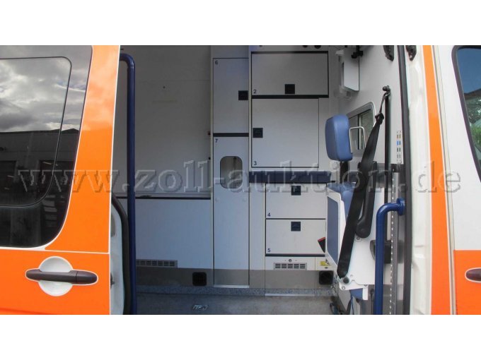 1 Mercedes Benz Sprinter (316 CDI) MZF-020 Mehrzweckfahrzeug – foto 7 – kavel bij Zoll-Auktion, Düsseldorf