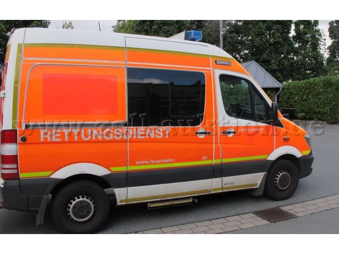 1 Mercedes Benz Sprinter (316 CDI) MZF-020 Mehrzweckfahrzeug – foto 3 – kavel bij Zoll-Auktion, Düsseldorf