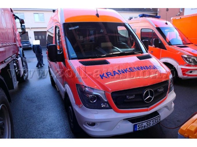 Front- und Seitenansicht rechts