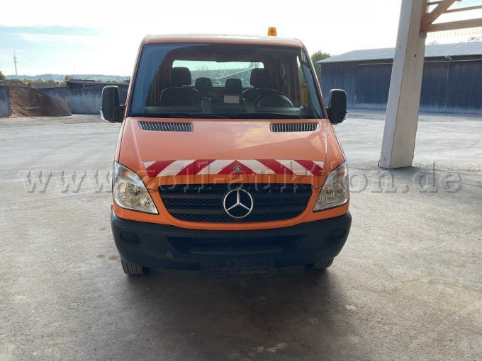 1 Mercedes Benz Sprinter 511 (Doka 3-Seiten Kipper) – foto 6 – kavel bij Zoll-Auktion, Ansbach