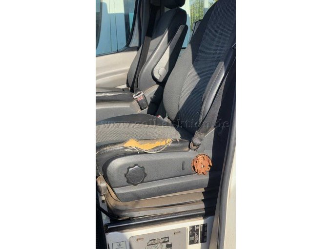 1 Mercedes Benz Sprinter 906BA50 LKW Kipper offener Kasten Bj. 08/2012 – foto 11 – kavel bij Zoll-Auktion, Attendorn