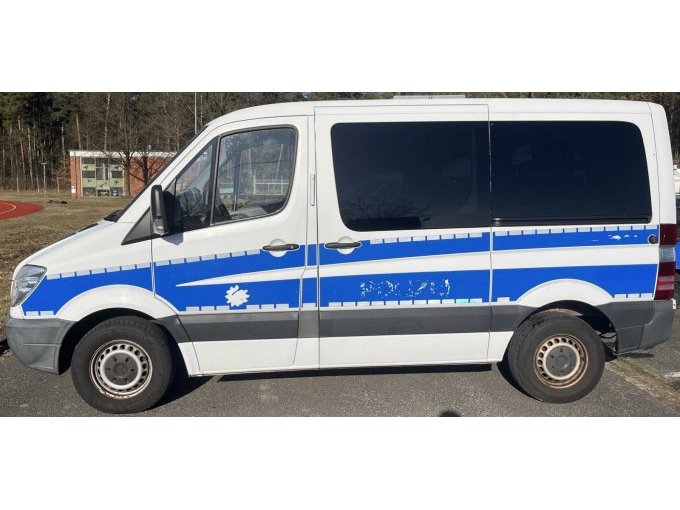Fahrzeug Ansicht Fahrerseite