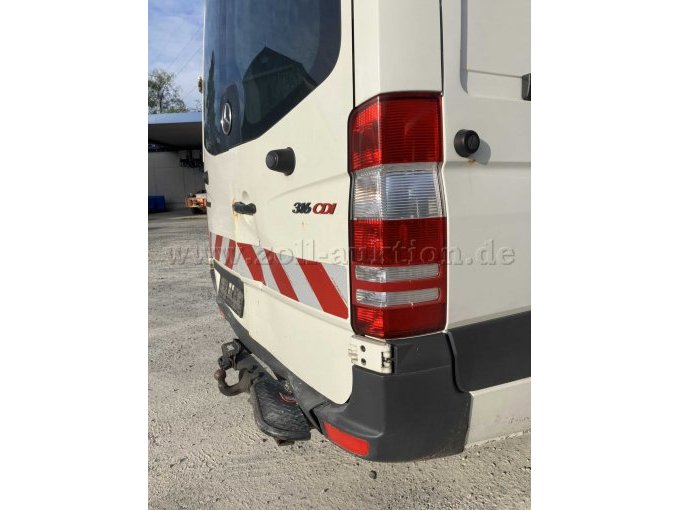 Ansicht HR
Unfallschaden