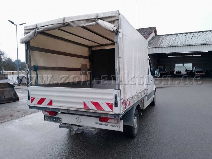 Heckansicht Beifahrerseite