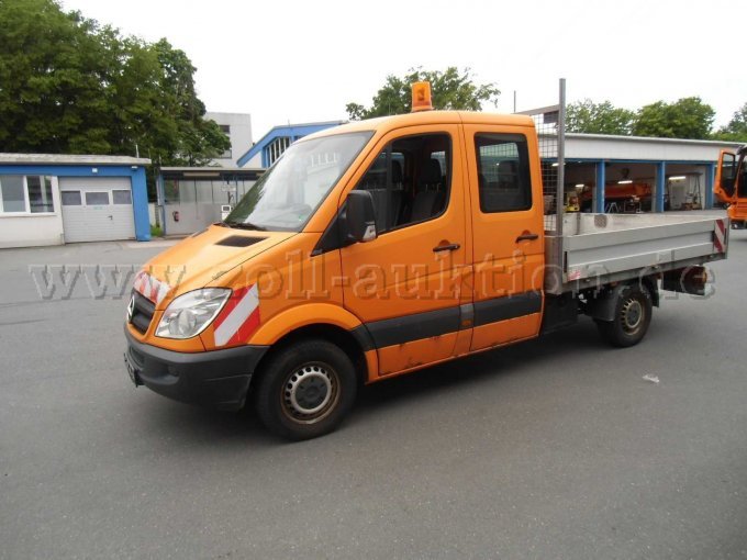 Transporter rechts