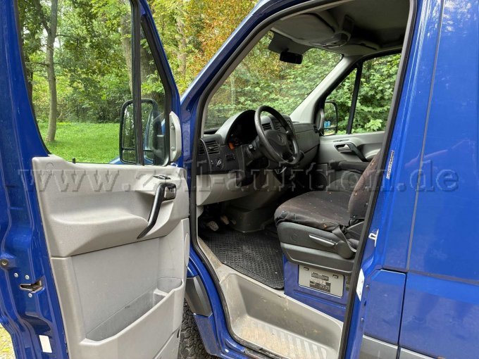 1 Mercedes-Benz Sprinter II bestelwagen 316 CDI 4x4 – foto 5 – kavel bij Zoll-Auktion, Am Ettersberg