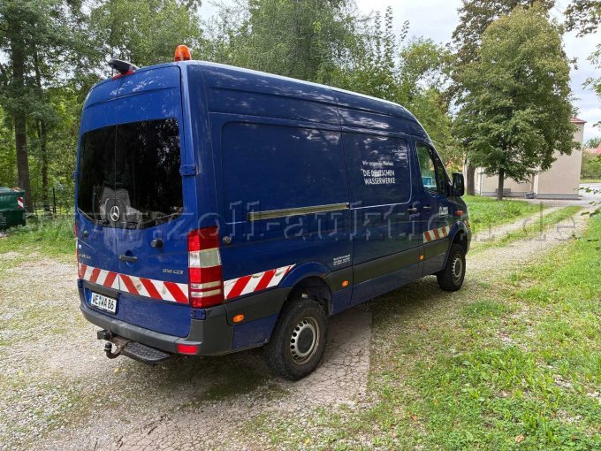 1 Mercedes-Benz Sprinter II bestelwagen 316 CDI 4x4 – foto 4 – kavel bij Zoll-Auktion, Am Ettersberg