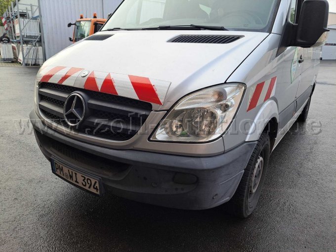 1 Mercedes Benz Sprinter Kasten Hochdach Werkstattwagen – foto 2 – kavel bij Zoll-Auktion, Stahnsdorf