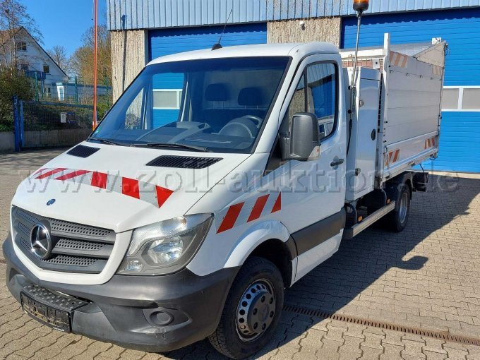 Frontansicht/Schräg von vorne rechts