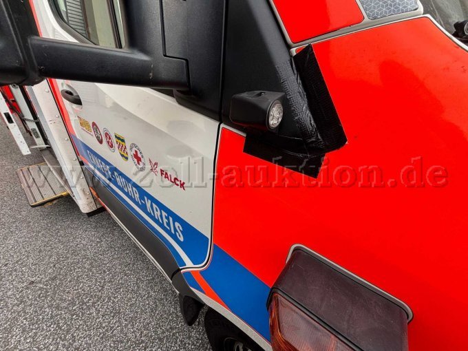 Beschädigungen vorne rechts