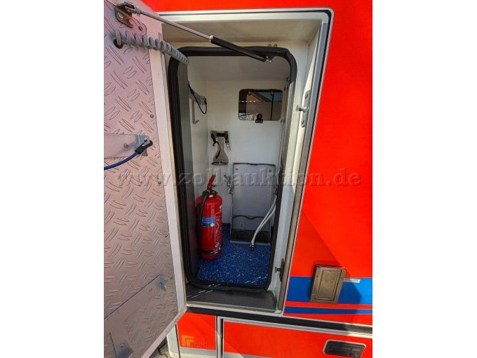 Außenfach Fahrerseite vorne