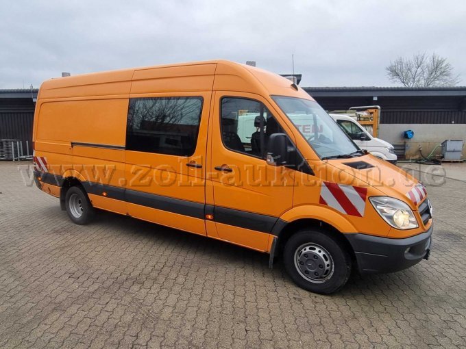 Seitenansicht rechts vorne