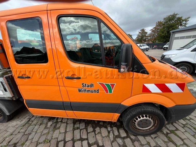 1 Mercedes - Benz Sprinter mit Ladefläche und Doppelkabine – foto 3 – kavel bij Zoll-Auktion, Wittmund