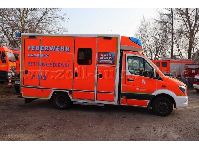 1 Mercedes Benz Sprinter mit RTW-Kofferaufbau (HH-2773) – foto 7 – kavel bij Zoll-Auktion, Hamburg