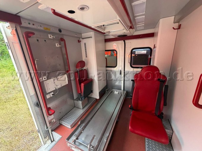 1 Mercedes Benz Sprinter mit RTW-Kofferaufbau (HH-2778) – foto 14 – kavel bij Zoll-Auktion, Hamburg