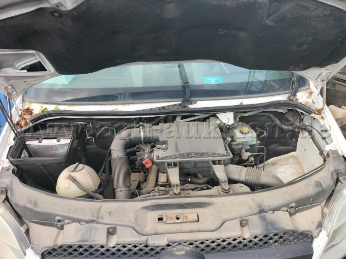 Innenansicht Motorraum