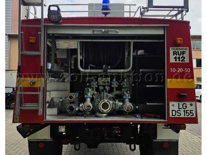 Heckansicht offen, Pumpenbedienstand