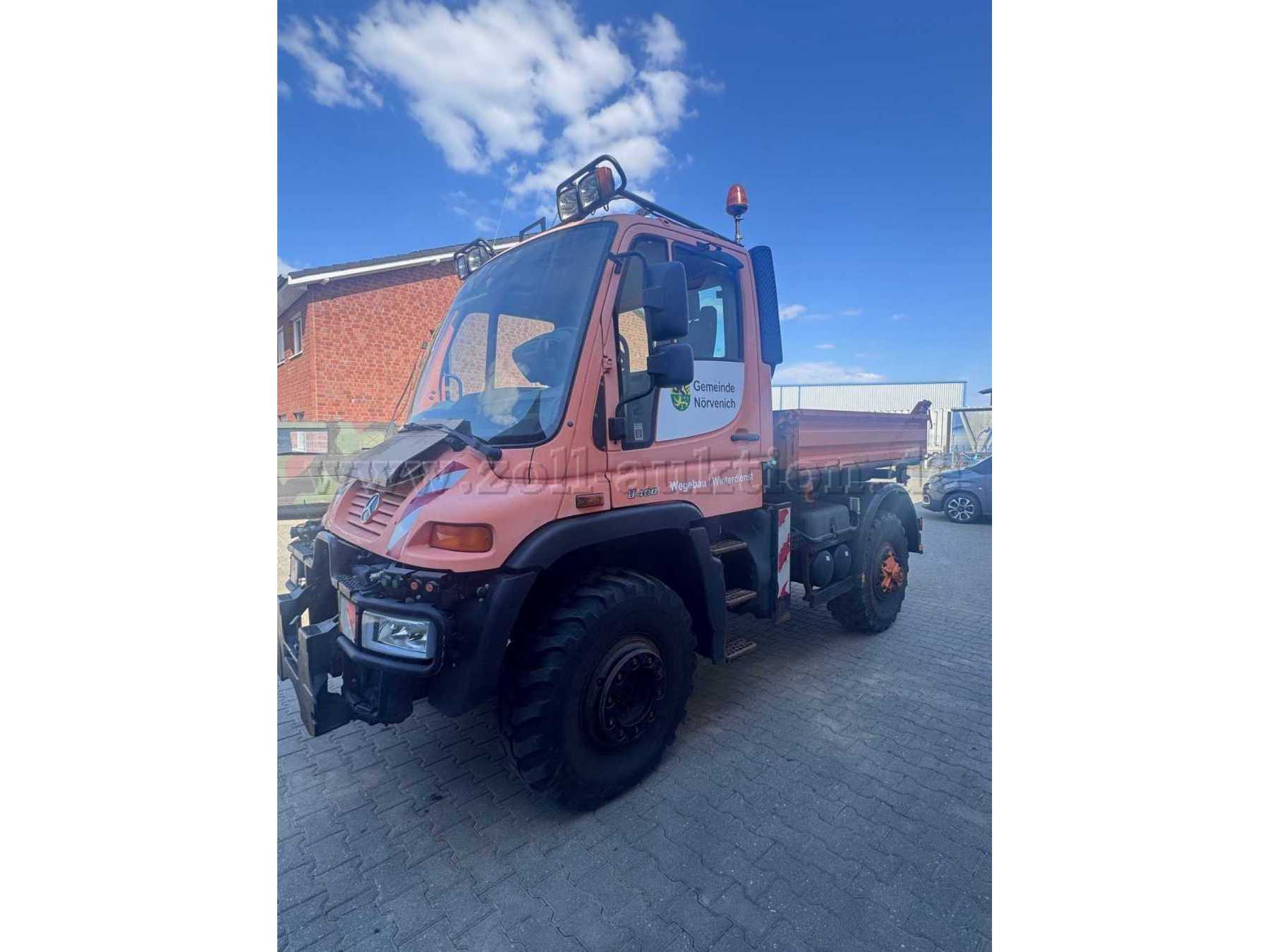 Frontansicht Unimog