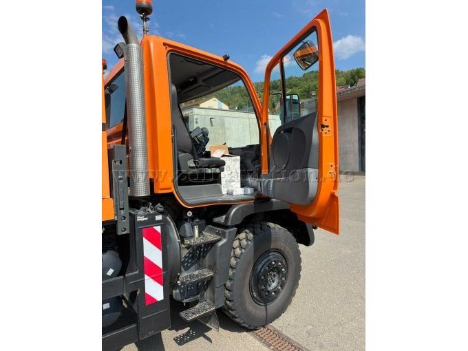 U400 Beifahrerseite Tür