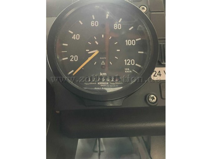 Kilometerstand Unimog