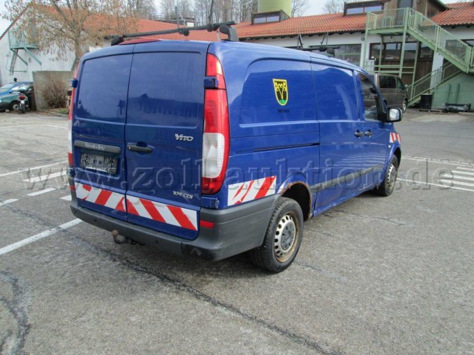 MB Vito 109 CDI- hinten rehcts