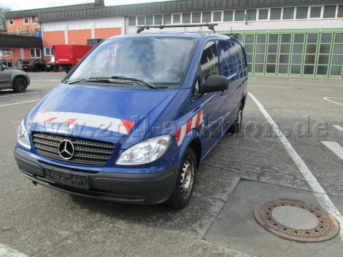 MB Vito 109 CDI- vorne links