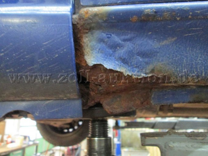 MB Vito - Einstieg links Rostschaden