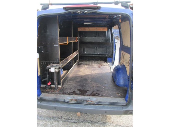 MB Vito 109 CDI- hinten innen