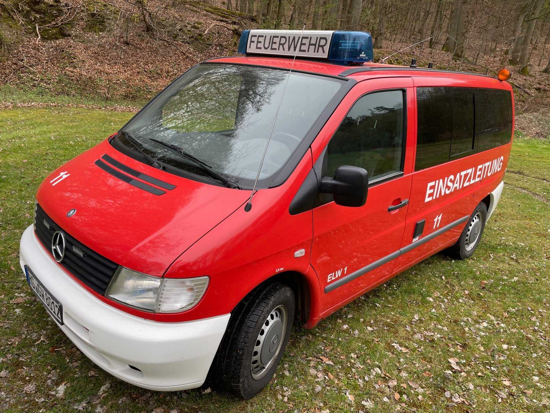 Vorne links