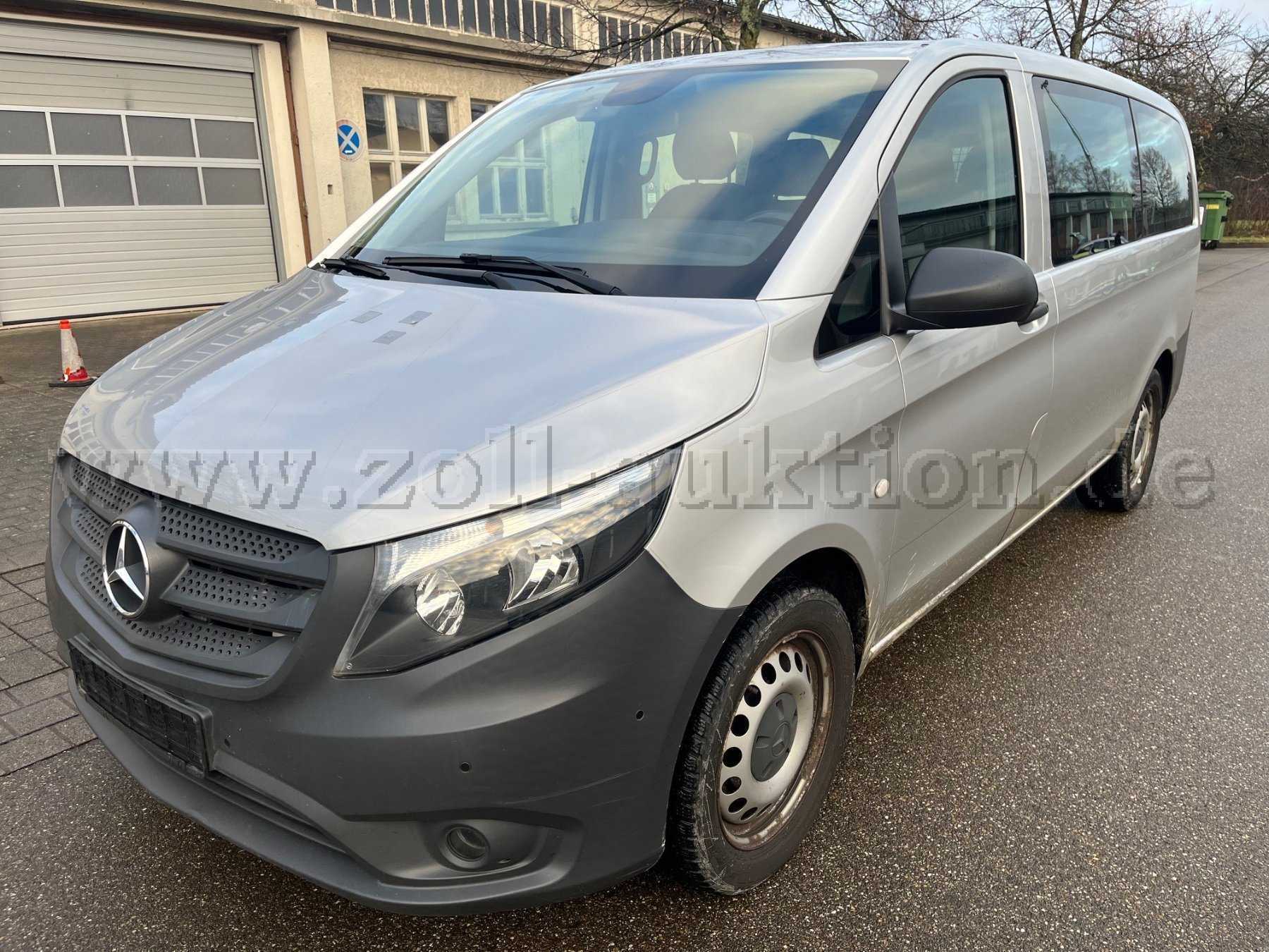 Fahrzeug vorne links