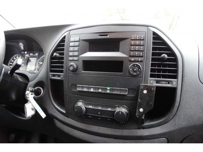 Armaturenbrett Bild 1