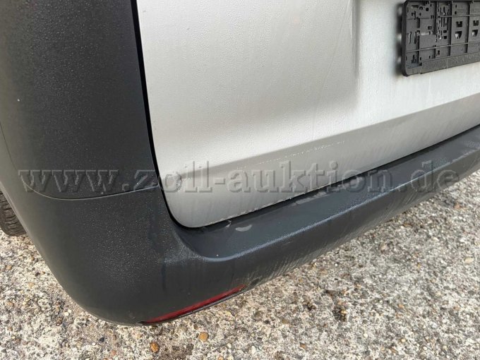 1 Mercedes Benz Vito Tourer 114 CDI, Fahrzeug nicht fahrbereit – foto 14 – kavel bij Zoll-Auktion, Karlsruhe