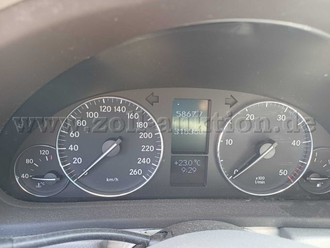 Mercedes C200 - Tacho