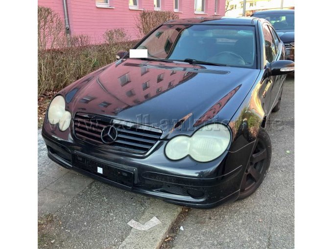 Frontansicht Frontansicht