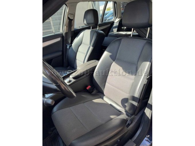 1 Mercedes C-Klasse T-model – foto 8 – kavel bij Zoll-Auktion, Bayreuth