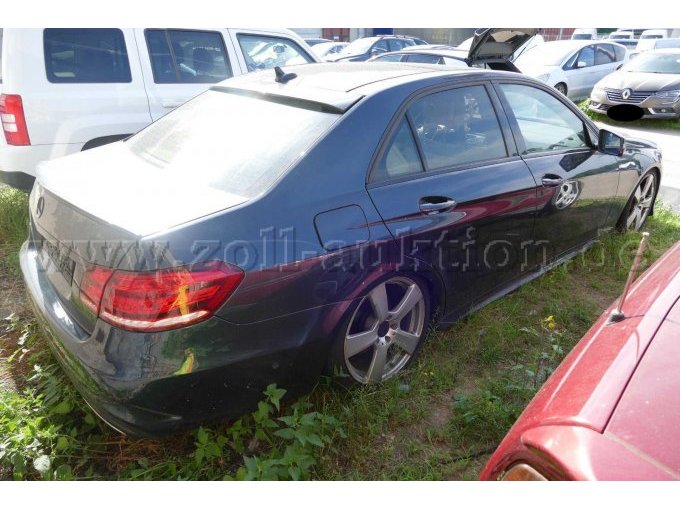1 Mercedes E 500 4matic/ Bastlerfahrzeug – foto 5 – kavel bij Zoll-Auktion, Wandlitz