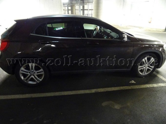 Fahrzeug-rechte-Seite