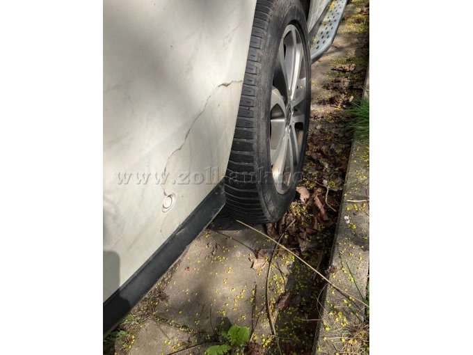 Lackschaden hinten links