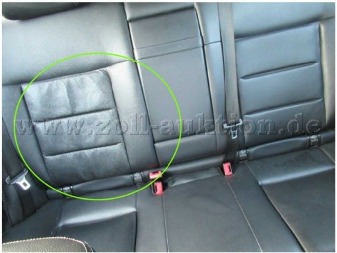 Rücksitzbank verschlissen