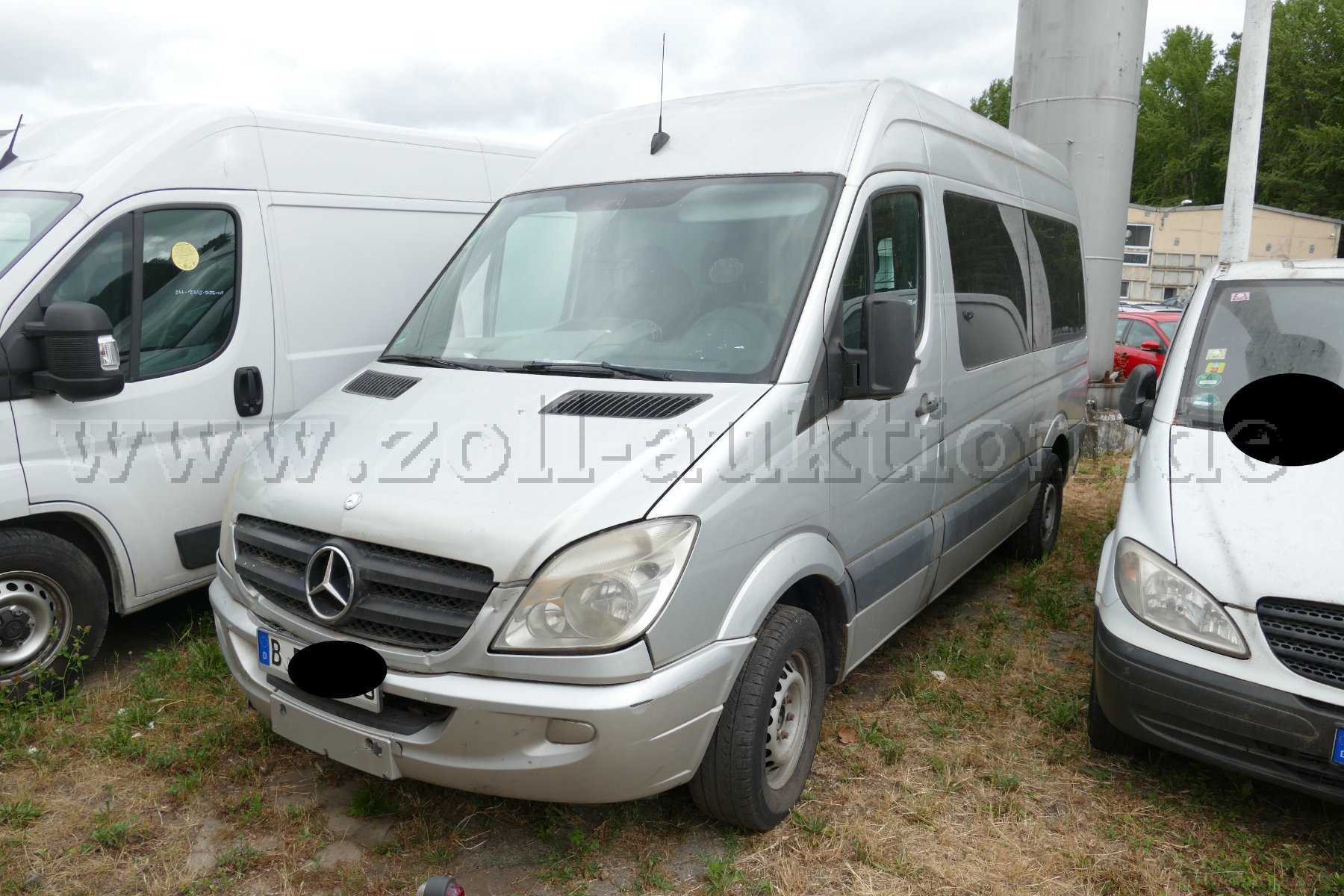 1 Mercedes Sprinter 311 CDI aménagement caisse / véhicule accidenté & pour bricoleur