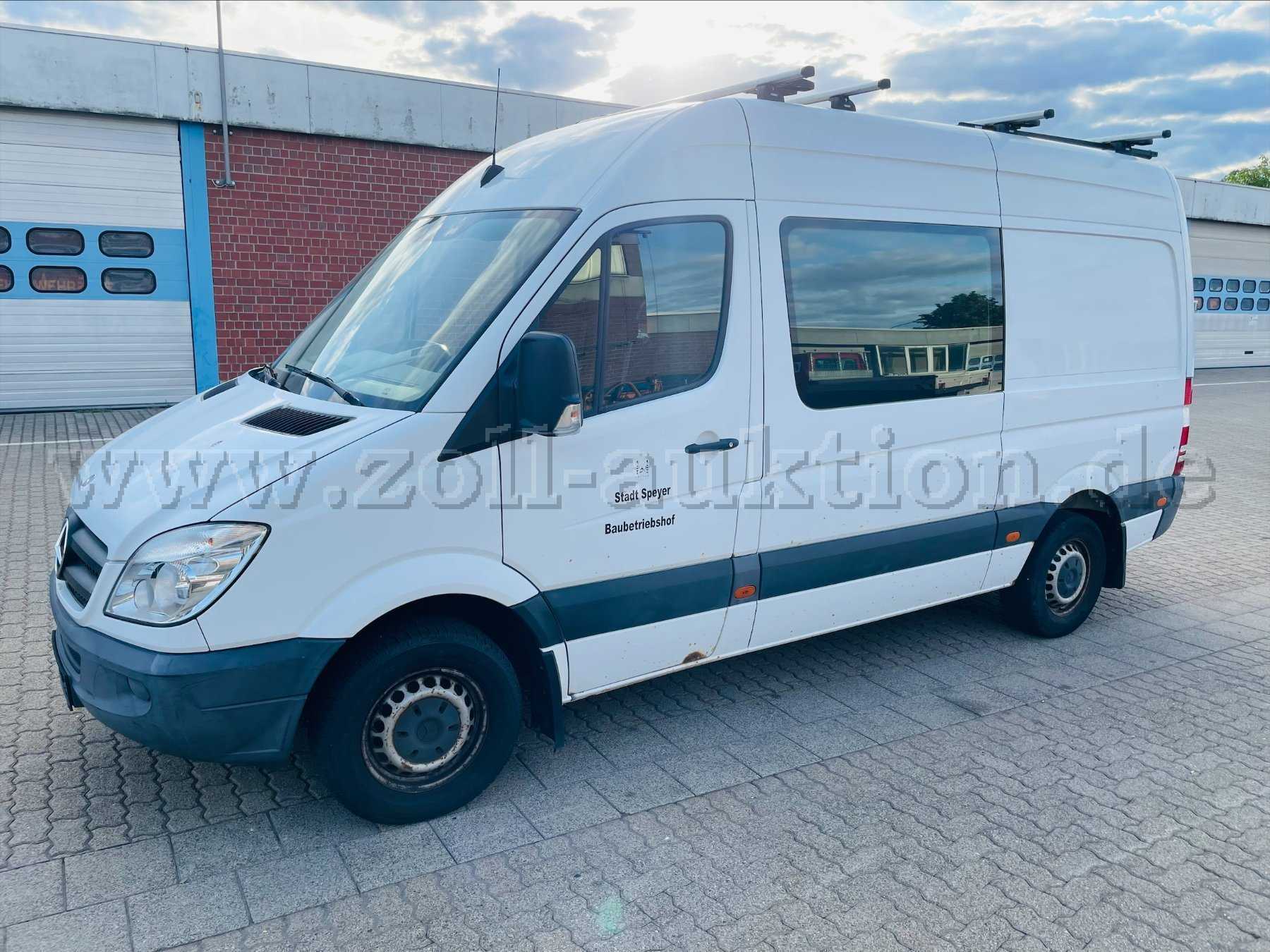 Sprinter vorne links
