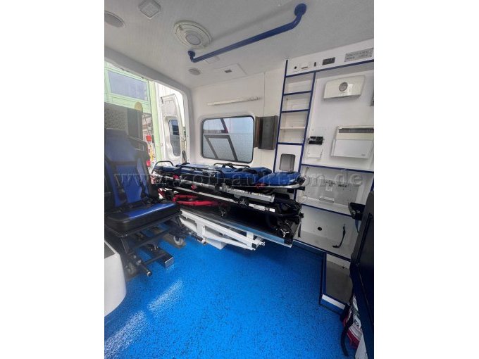 Krankenfahrtrage