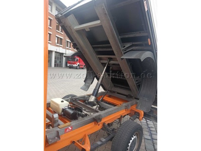 1 Mercedes Sprinter 906 pick-up met achterkipper – foto 8 – kavel bij Zoll-Auktion, Bamberg